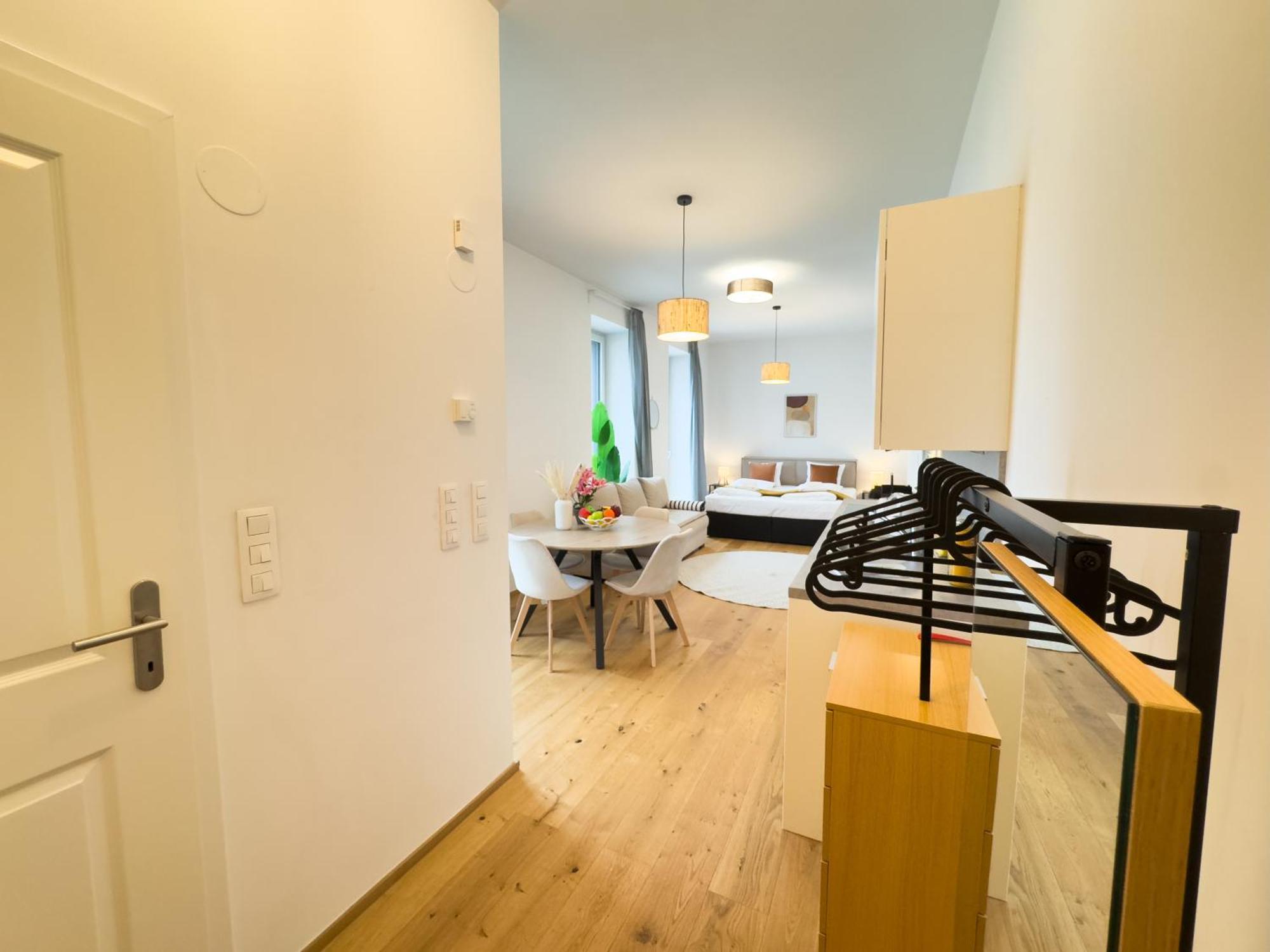 Hills Living Aparthotel